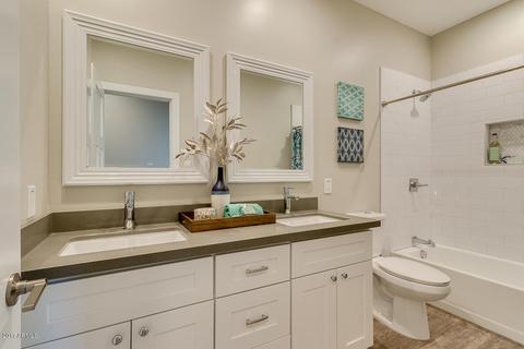 921 E Montebello Ave, Phoenix, AZ 85014 photo 14