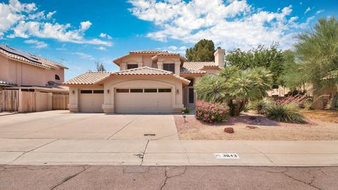 3643 E Rosemonte Dr, Phoenix, AZ 85050 photo 2