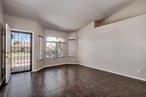 2961 E Morgan Dr, Gilbert, AZ 85295 photo 5