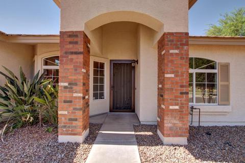 2961 E Morgan Dr, Gilbert, AZ 85295 photo 4