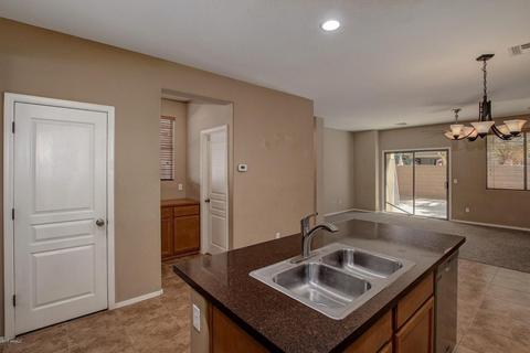 3928 E Claxton Ave, Gilbert, AZ 85297 photo 9