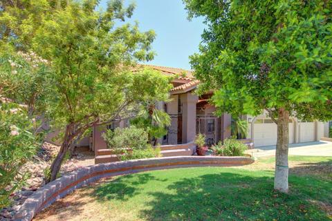 1031 E Forest Hills Dr, Phoenix, AZ 85022 photo 1