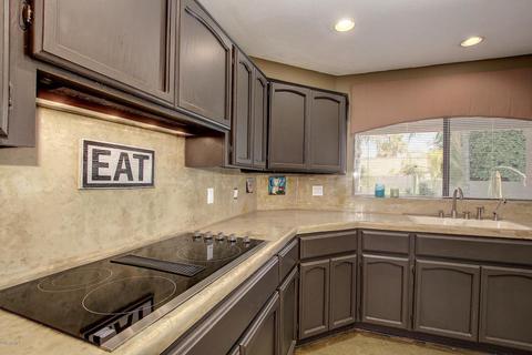 1031 E Forest Hills Dr, Phoenix, AZ 85022 photo 13