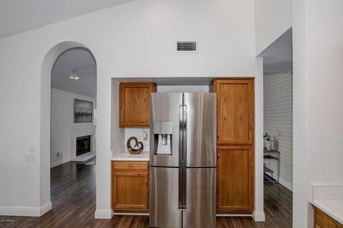 1456 E Brentrup Dr, Tempe, AZ 85283 photo 4