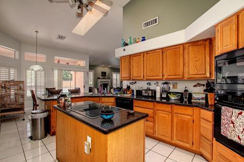 2561 E Laurel St, Mesa, AZ 85213 photo 5
