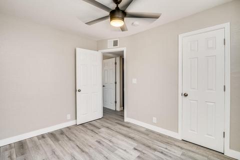 811 Echo Ln, Phoenix, AZ 85020 photo 25