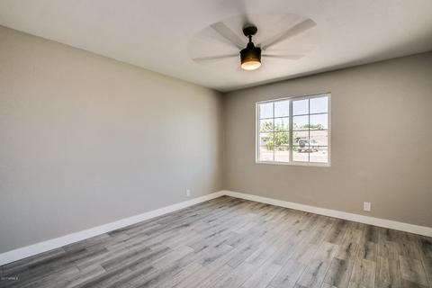 811 Echo Ln, Phoenix, AZ 85020 photo 22