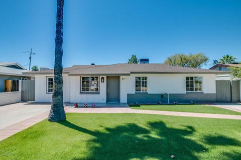 811 Echo Ln, Phoenix, AZ 85020 photo 2