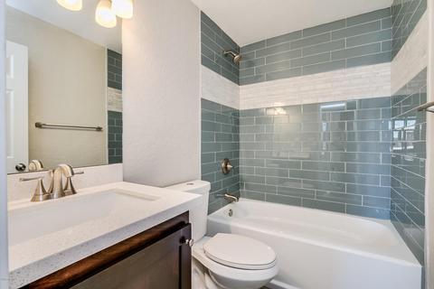 811 Echo Ln, Phoenix, AZ 85020 photo 21