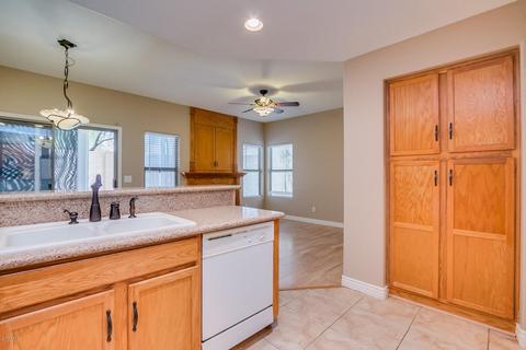 7248 E Knoll St, Mesa, AZ 85207 photo 9