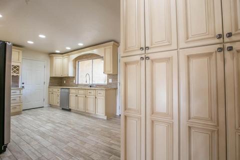 2075 E Aspen Dr, Tempe, AZ 85282 photo 2