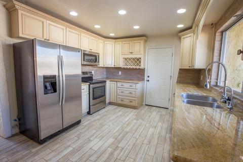 2075 E Aspen Dr, Tempe, AZ 85282 photo 1