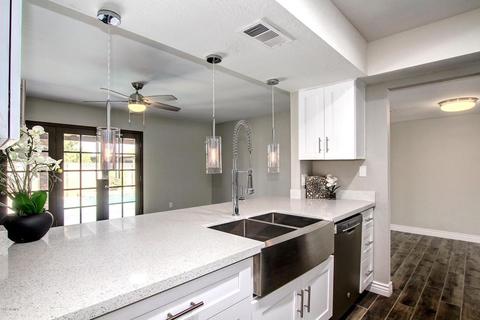 1334 E Donner Dr, Tempe, AZ 85282 photo 1