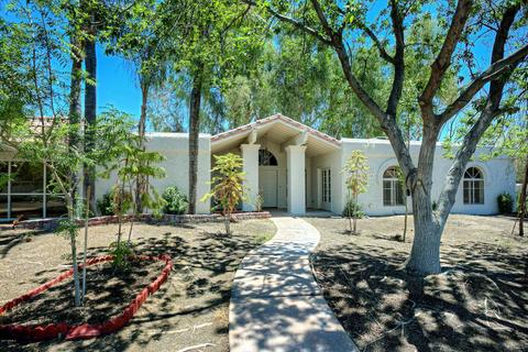 4801 N 38th St, Phoenix, AZ 85018 photo 1