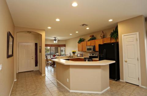 3816 E Thunderheart Trl, Gilbert, AZ 85297 photo 4