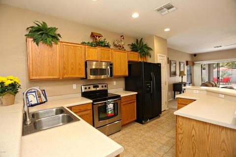 3816 E Thunderheart Trl, Gilbert, AZ 85297 photo 5