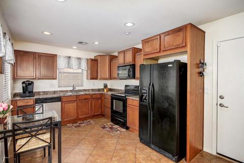 1646 S Martingale Rd, Gilbert, AZ 85295 photo 11