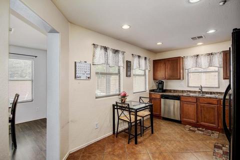 1646 S Martingale Rd, Gilbert, AZ 85295 photo 12