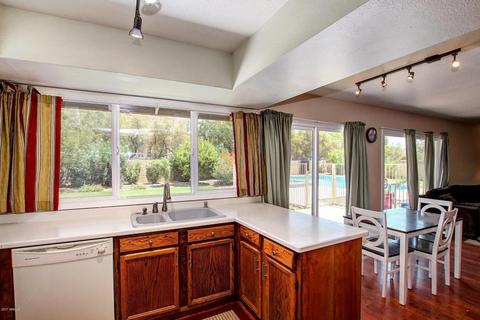 1018 E Redmon Dr, Tempe, AZ 85283 photo 11