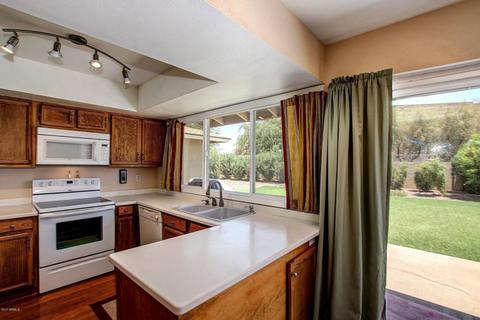 1018 E Redmon Dr, Tempe, AZ 85283 photo 10