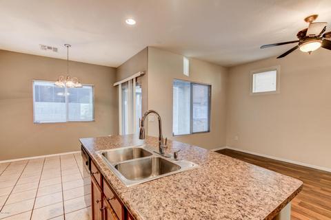 325 S Aaron --, Mesa, AZ 85208 photo 4