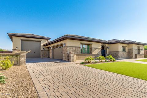 2033 E Aris Dr, Gilbert, AZ 85298 photo 9