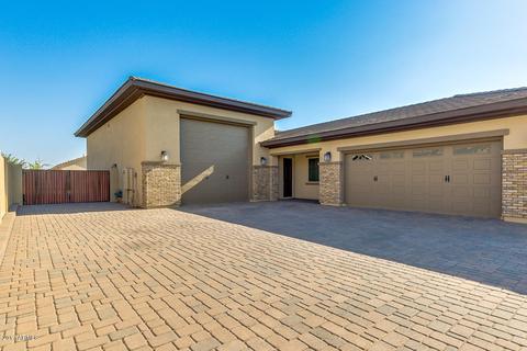 2033 E Aris Dr, Gilbert, AZ 85298 photo 10