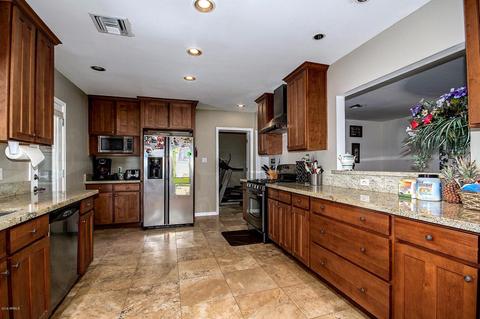 3529 E Hazelwood St, Phoenix, AZ 85018 photo 10