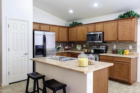 2522 E Barbed Wire Pass, Phoenix, AZ 85024 photo 3