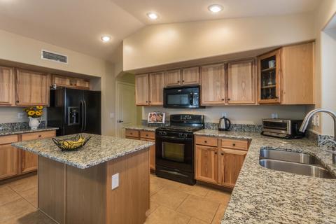 2012 W Caleb Rd, Phoenix, AZ 85085 photo 4