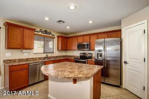 3990 E Los Altos Dr, Gilbert, AZ 85297 photo 13
