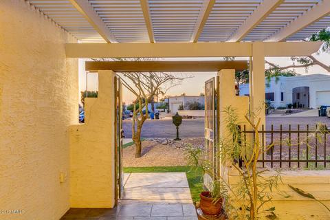1321 E Meadow Ln, Phoenix, AZ 85022 photo 12