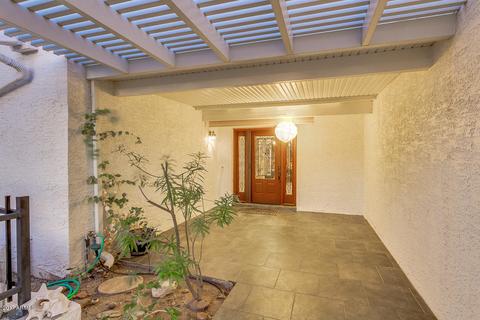 1321 E Meadow Ln, Phoenix, AZ 85022 photo 13