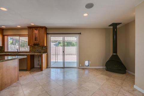 2172 E Apollo Ave, Tempe, AZ 85283 photo 9