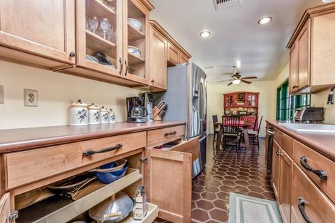 2930 E Claire Dr, Phoenix, AZ 85032 photo 7