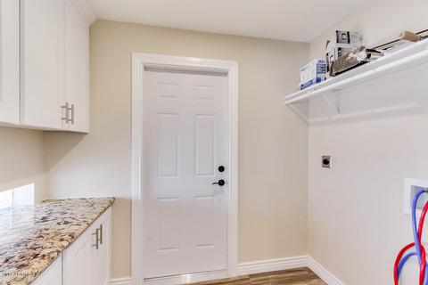 402 E Kachina Trl, Phoenix, AZ 85042 photo 26