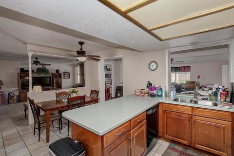 627 E Harwell Rd, Gilbert, AZ 85234 photo 5