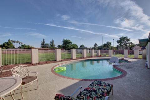 627 E Harwell Rd, Gilbert, AZ 85234 photo 10