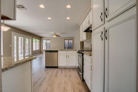1839 E Aspen Way, Gilbert, AZ 85234 photo 4