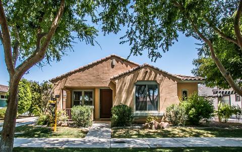 2662 E Tamarisk St, Gilbert, AZ 85296 photo 1