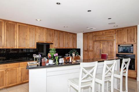 2402 Esplanade Ln #703, Phoenix, AZ 85016 photo 18