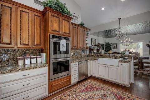3911 E Gail Dr, Gilbert, AZ 85296 photo 8