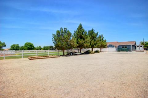 3911 E Gail Dr, Gilbert, AZ 85296 photo 40