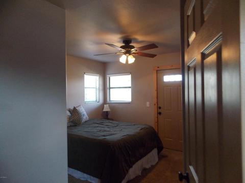 3388 Apache Dr, Overgaard, AZ 85933 photo 10