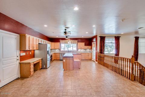 17724 E Canyon Way, Gilbert, AZ 85298 photo 3