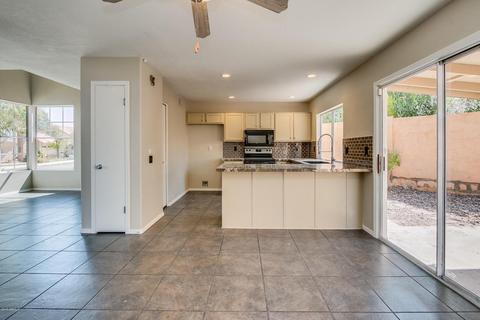 3810 E Gail Dr, Phoenix, AZ 85044 photo 7