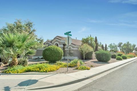 1525 S Pine St, Gilbert, AZ 85233 photo 2