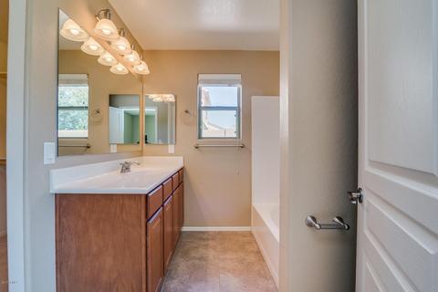 3994 E Maplewood St, Gilbert, AZ 85297 photo 11