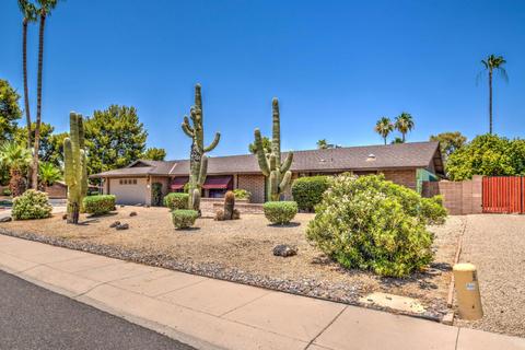 302 E Beck Ln, Phoenix, AZ 85022 photo 2