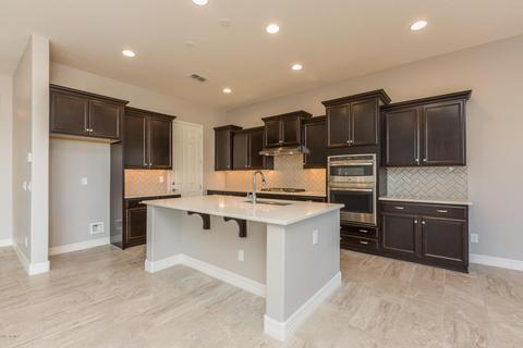 2858 E Turnberry Dr, Gilbert, AZ 85298 photo 5